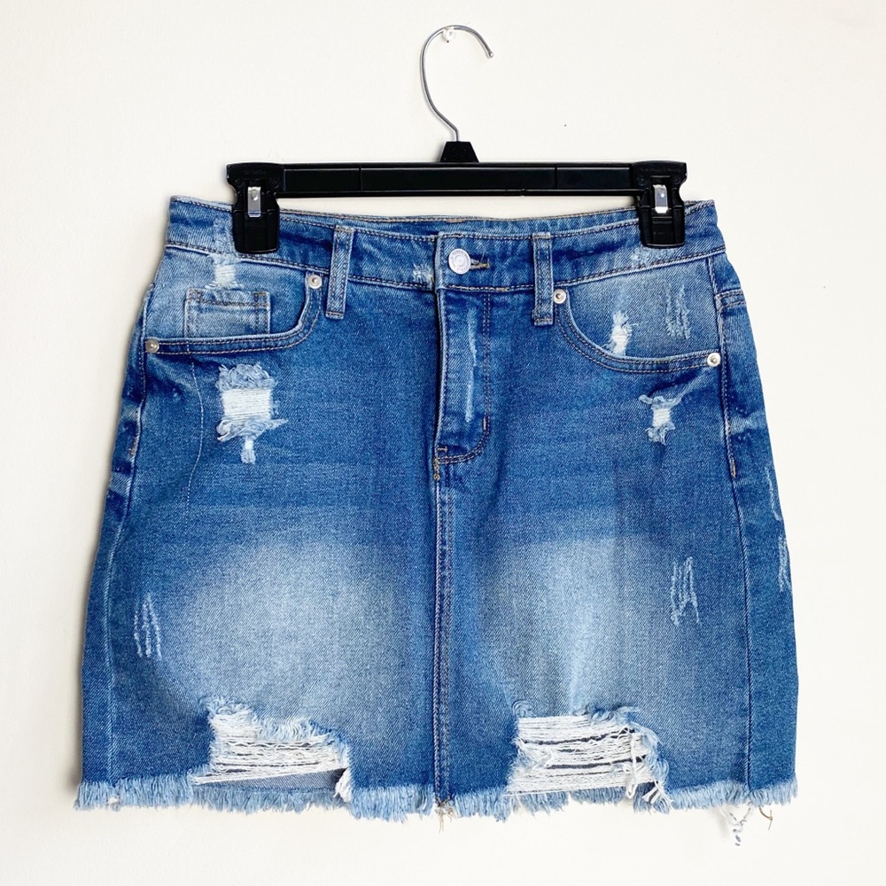 Wild Fable Distressed Med Wash Denim Skirt Size 4